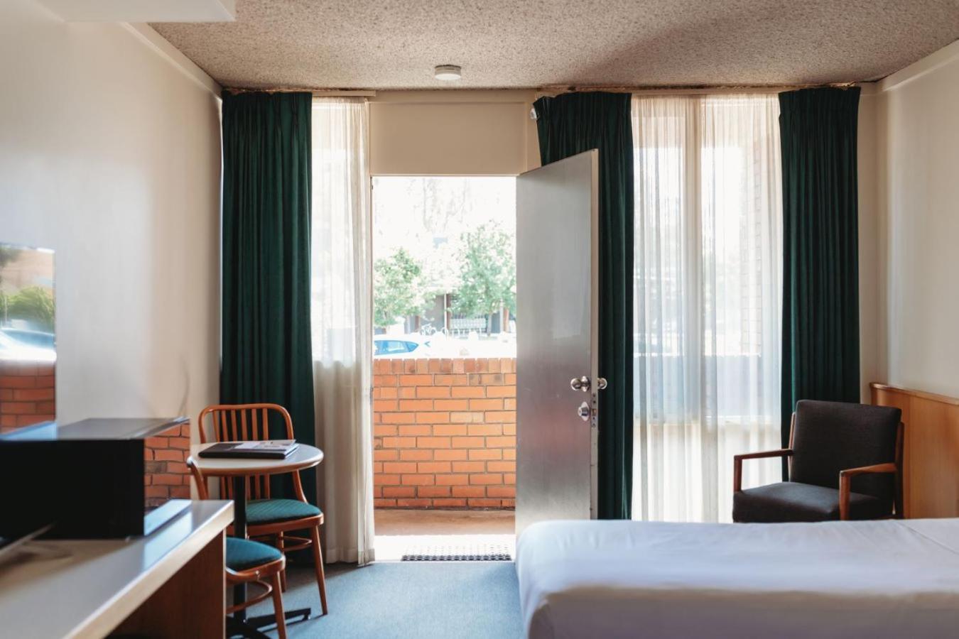 Echuca Nirebo Motel Εξωτερικό φωτογραφία